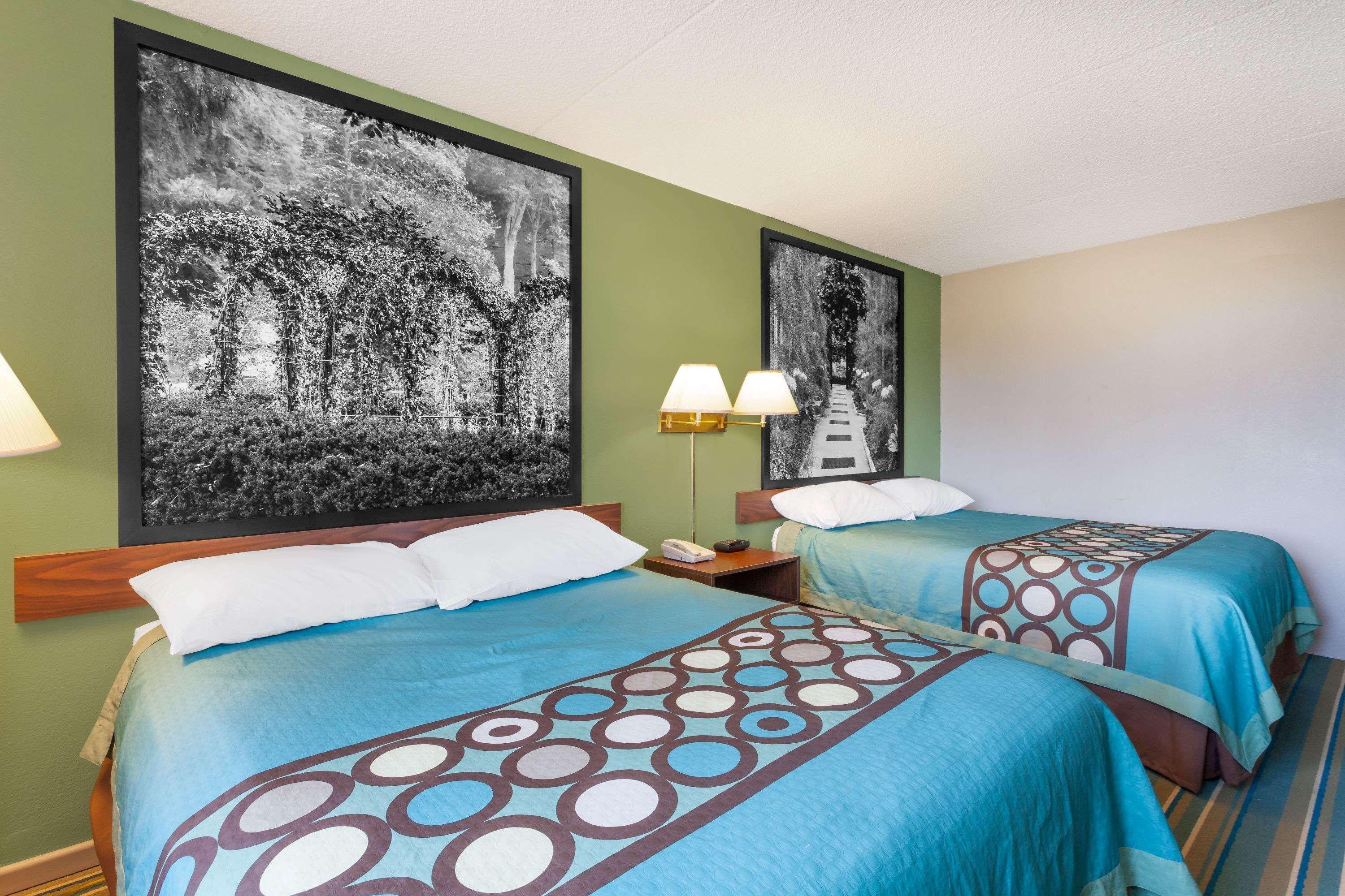 Super 8 By Wyndham Harrisburg Hershey West Εξωτερικό φωτογραφία